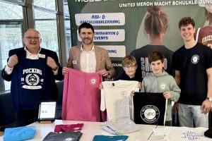 Die neue Schulkleidung des WDGs kommt gut an. Künftig kann sie über einen Online-Shop erworben werden